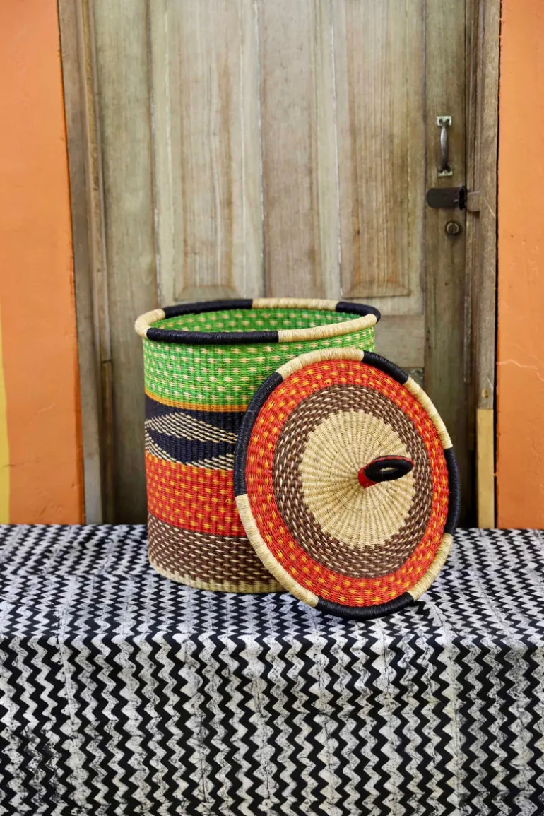 Coiled Laundry Basket with Lid (Medium) by Wakiru Anabillah