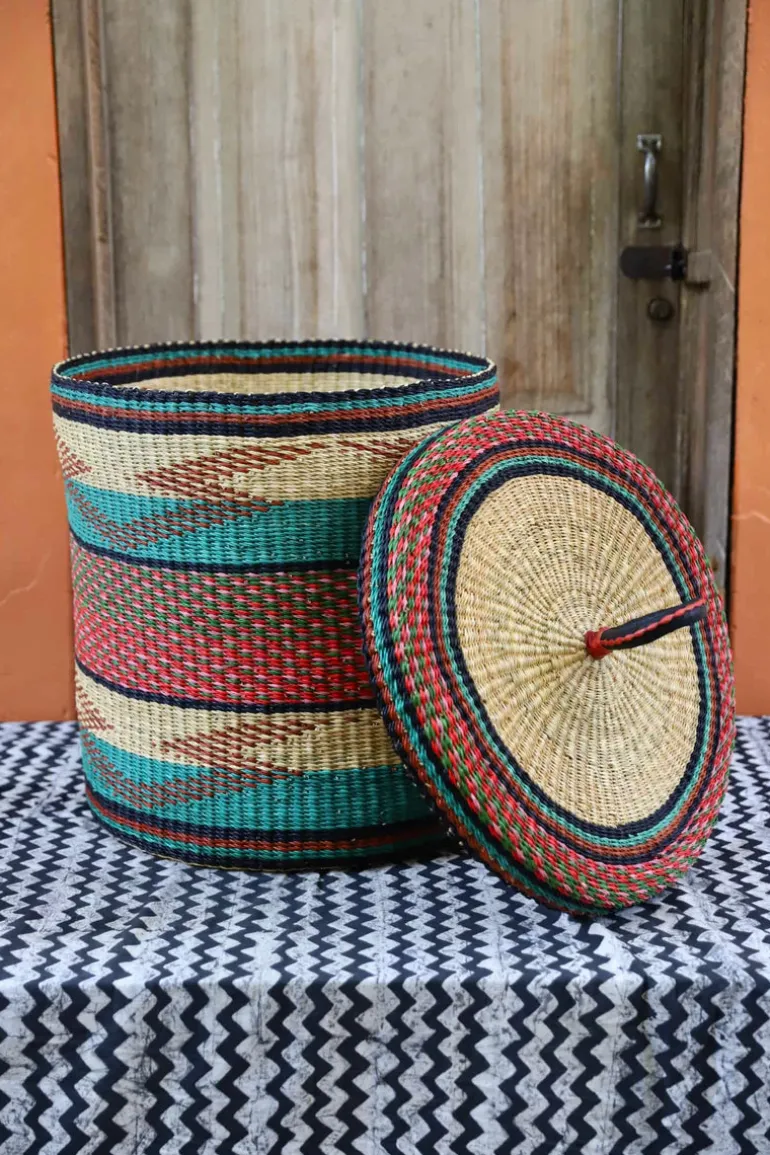 Laundry Basket with Lid (Large) by Abraham Akolgo