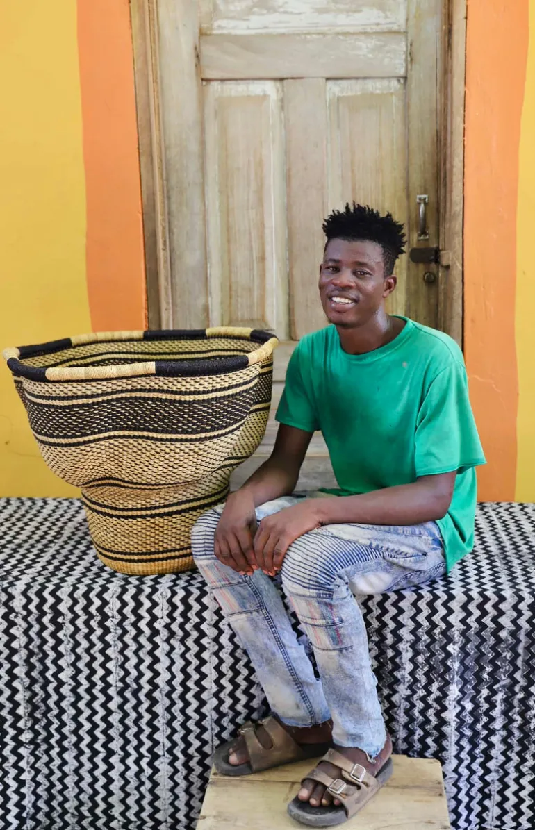 Wave Planter (Art Basket) by Avoore Alagbona