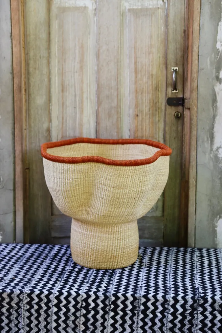 Wave Planter (Art Basket) by Akelba Nyaaba