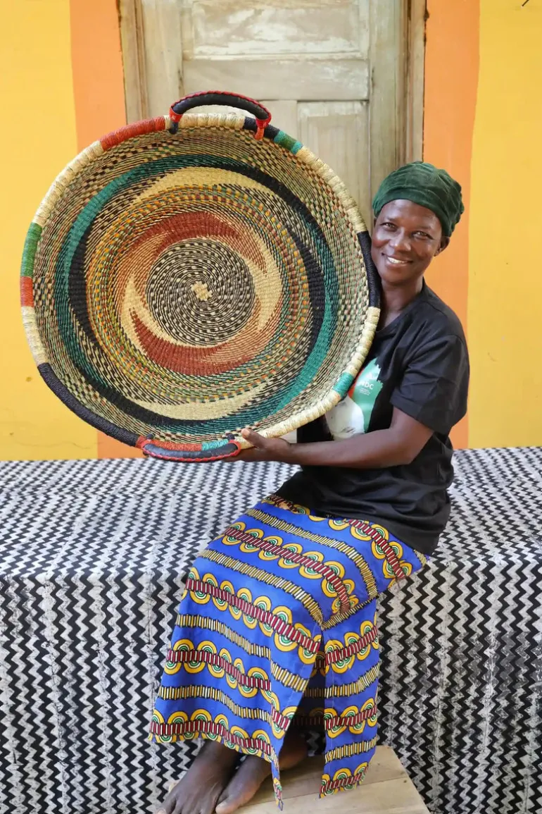 Woven Tray (Large / DOUBLE WEAVE) by Nmaah Alembo