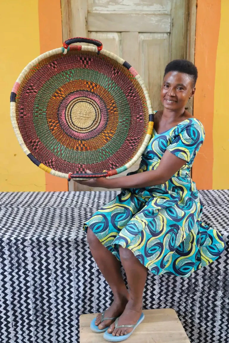 Woven Tray (Large / DOUBLE WEAVE) by Afia Adukbillah