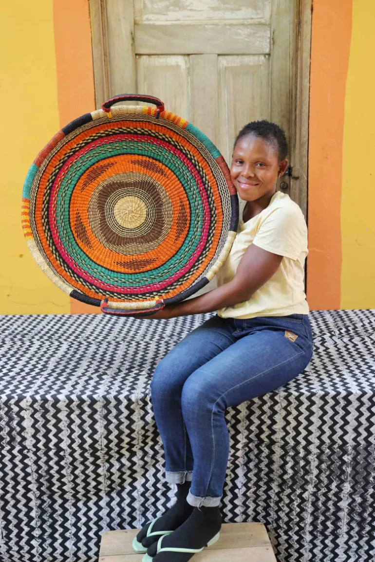 Woven Tray (Medium / DOUBLE WEAVE) by Rosina Aengwane